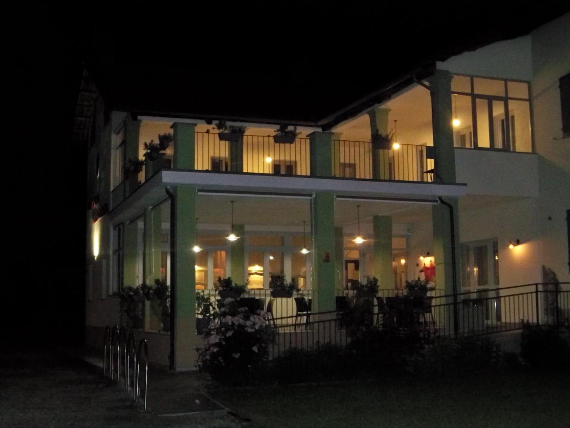 Locanda La Guienda Torre Canavese エクステリア 写真